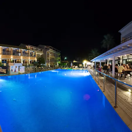 Plaza Hotell 3*