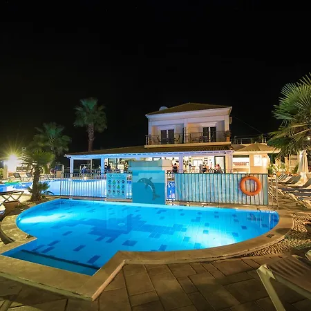 Plaza 3* קאבוס